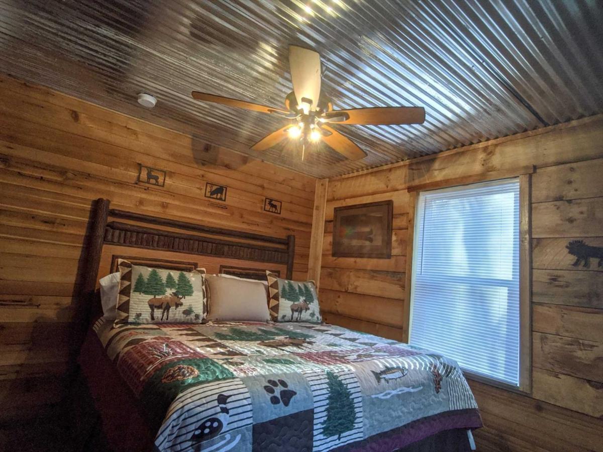 Deep Creek Hideaway Cabin Брайсон-Сіті Екстер'єр фото